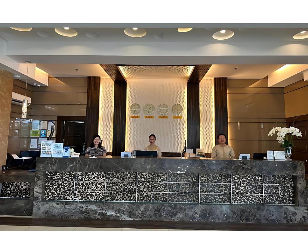 Diversion 21 Hotel Iloilo City Bagian luar foto